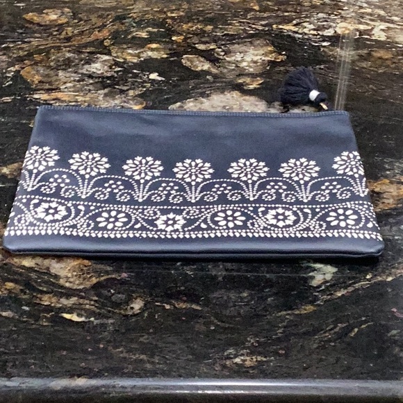 Madewell Coated Canvas Pouch Clutch Floral Zip Top Tassel - Picture 2 of 8